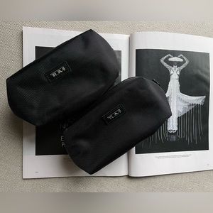 Tumi For Delta Unisex Toiletry Case/Cosmetic Pouch In Black